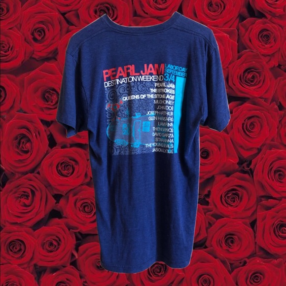 pearl jam concert tee. - Picture 2 of 2